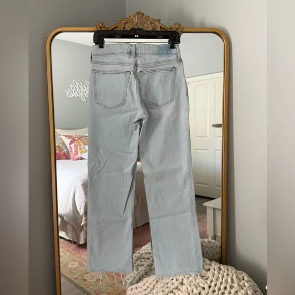 🤍🩵Abercrombie & Fitch Low Rise Baggy Jean🩵🤍 - Picture 11 of 11